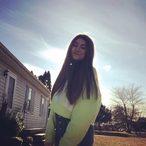 Meet your Posher, Sara